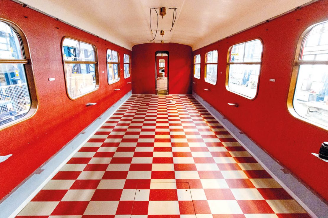 View into the legendary wagon: the distinctive red color dominates here too.