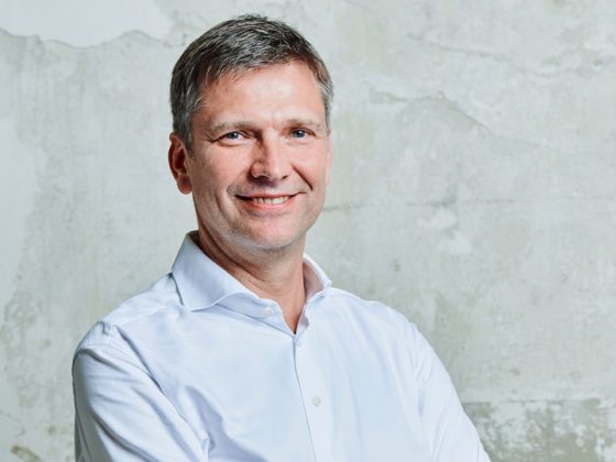 Das Bild zeigt ein Portrait von Georg Stawowy, Vorstand Innovation und Technik der Lapp Holding AG.