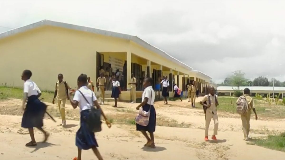 Video: © LAPP: Collège Andreas Lapp – Désiré Kope baute eine Schule in der Elfenbeinküste