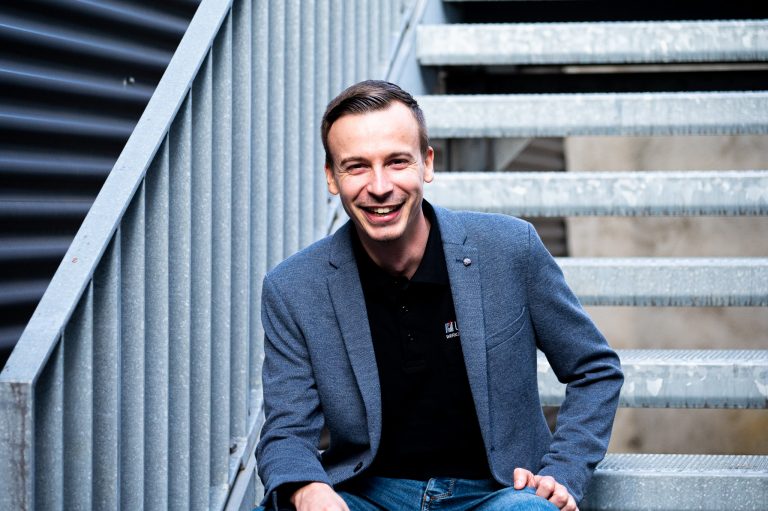 Manuel Arbeiter, Head of Purchasing and Materials Management at Ulmer Werkzeugschleiftechnik GmbH & Co. KG